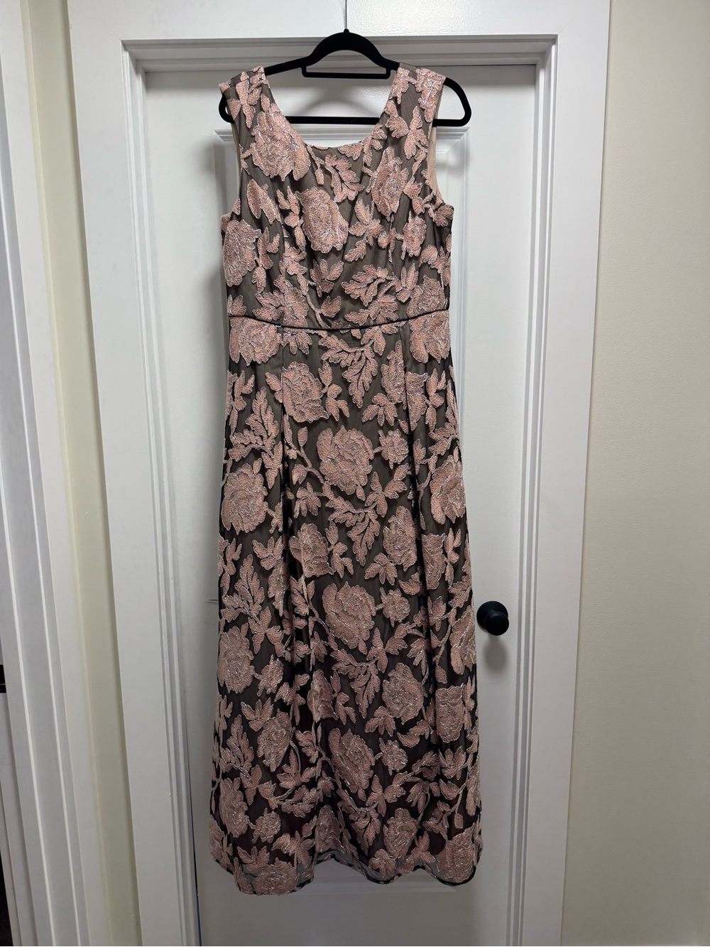 Karl Lagerfeld Paris embroidered evening gown